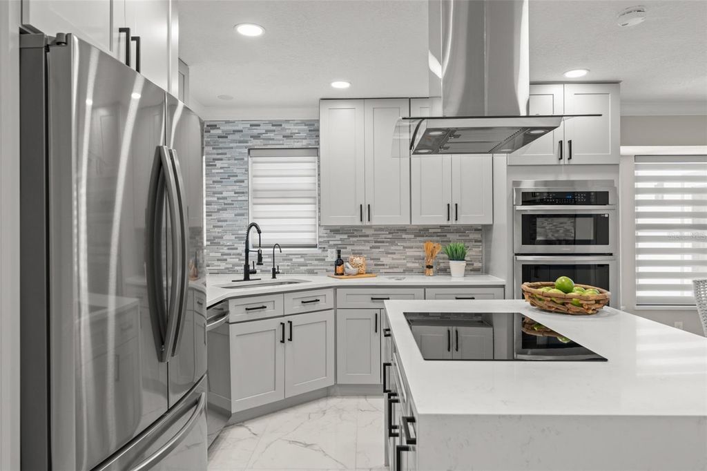 Image 14 of property listing at 109 E 12TH AVENUE, Windermere, FL 34786