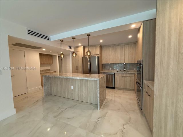 19390 Collins Ave 224, Sunny Isles Beach, FL 33160