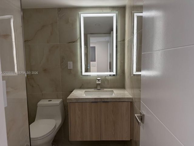 19390 Collins Ave 224, Sunny Isles Beach, FL 33160