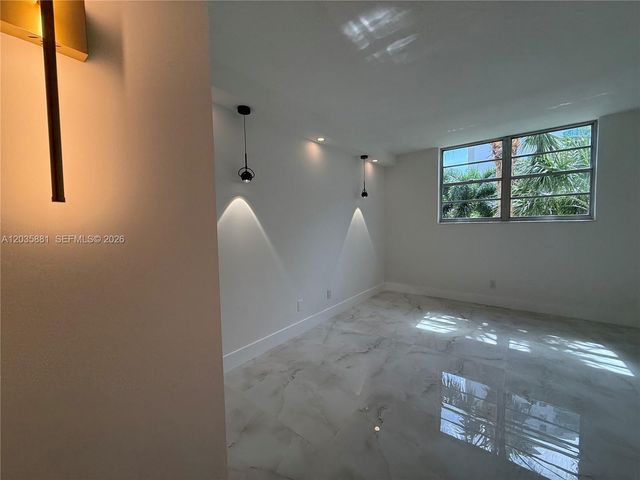 19390 Collins Ave 224, Sunny Isles Beach, FL 33160