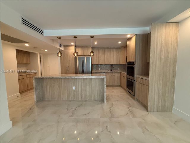 19390 Collins Ave 224, Sunny Isles Beach, FL 33160