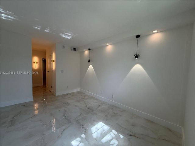 19390 Collins Ave 224, Sunny Isles Beach, FL 33160