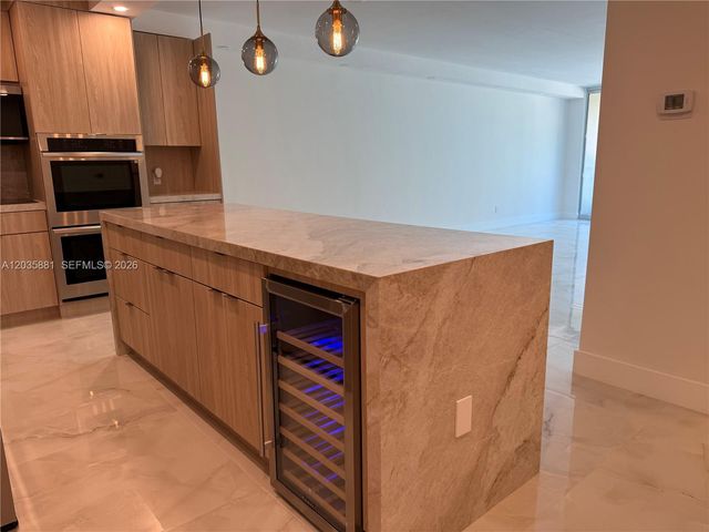 19390 Collins Ave 224, Sunny Isles Beach, FL 33160