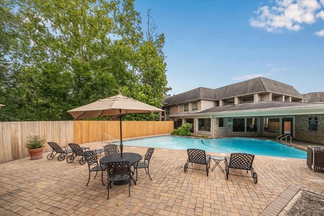 2230 S Piney Point Road 103, Houston, TX 77063