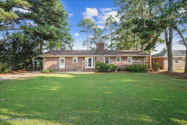 5419 Wayne Memorial Drive NE, Pikeville, NC 27863