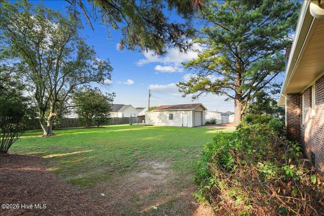 5419 Wayne Memorial Drive NE, Pikeville, NC 27863