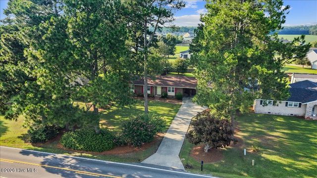 5419 Wayne Memorial Drive NE, Pikeville, NC 27863