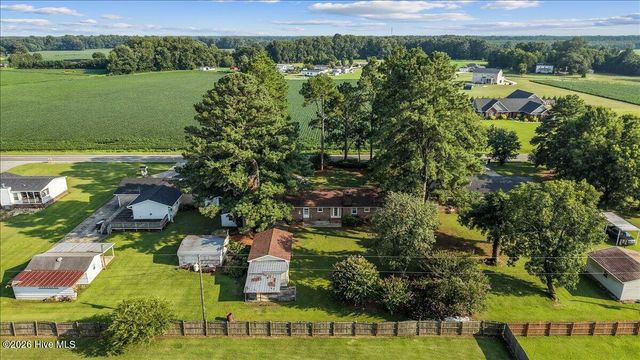 5419 Wayne Memorial Drive NE, Pikeville, NC 27863