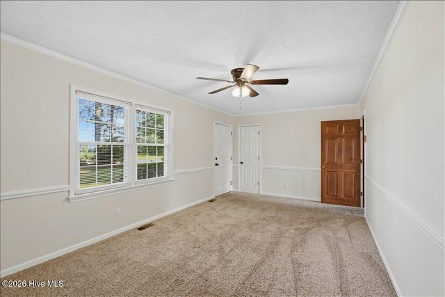 5419 Wayne Memorial Drive NE, Pikeville, NC 27863