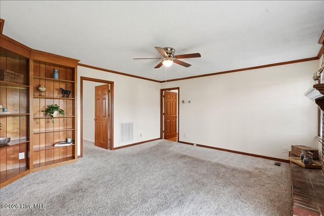 5419 Wayne Memorial Drive NE, Pikeville, NC 27863