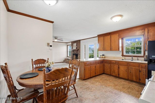 5419 Wayne Memorial Drive NE, Pikeville, NC 27863