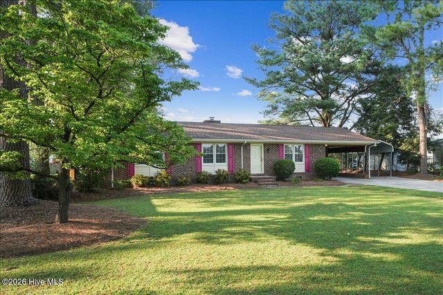 5419 Wayne Memorial Drive NE, Pikeville, NC 27863