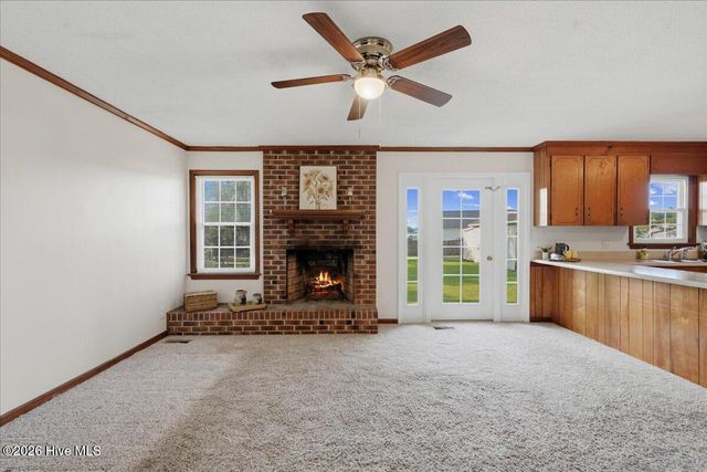 5419 Wayne Memorial Drive NE, Pikeville, NC 27863