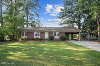 5419 Wayne Memorial Drive NE, Pikeville, NC 27863