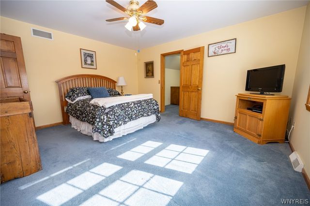 4550 Thrall Road, Cambria, NY 14094