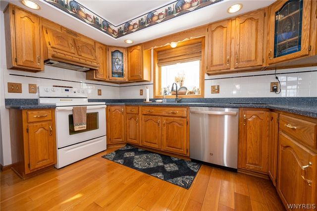 4550 Thrall Road, Cambria, NY 14094