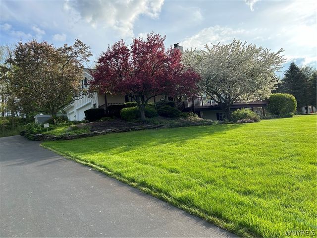 4550 Thrall Road, Cambria, NY 14094