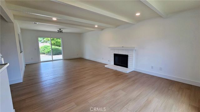 637 E Gaillard, San Dimas, CA 91773