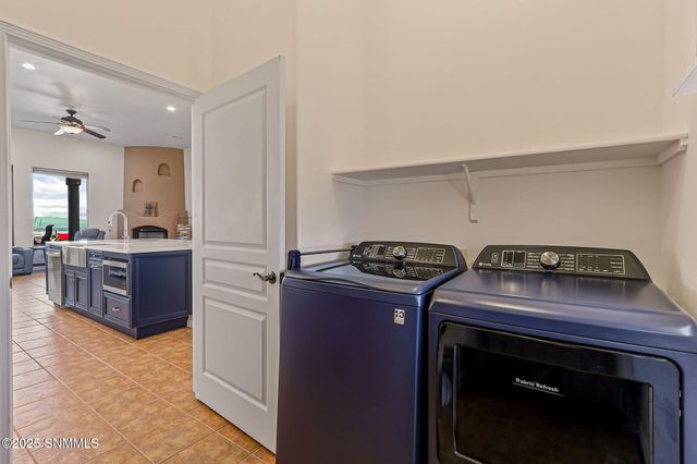 1220 Titania Court, Las Cruces, NM 88007