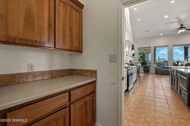 1220 Titania Court, Las Cruces, NM 88007
