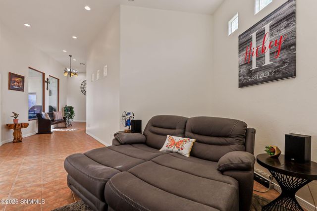 1220 Titania Court, Las Cruces, NM 88007