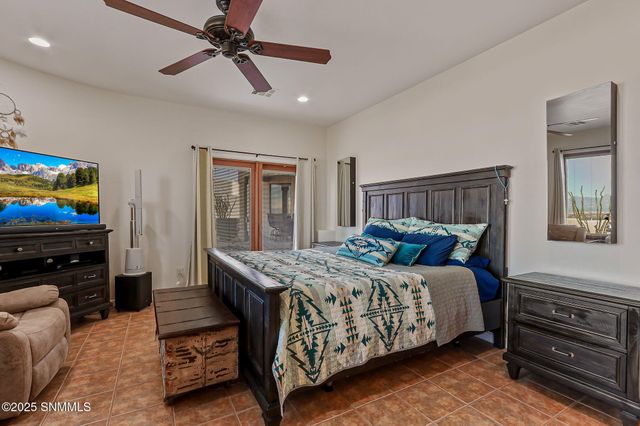 1220 Titania Court, Las Cruces, NM 88007