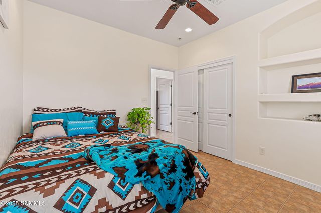 1220 Titania Court, Las Cruces, NM 88007