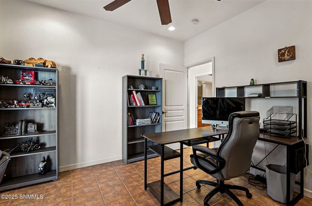 1220 Titania Court, Las Cruces, NM 88007