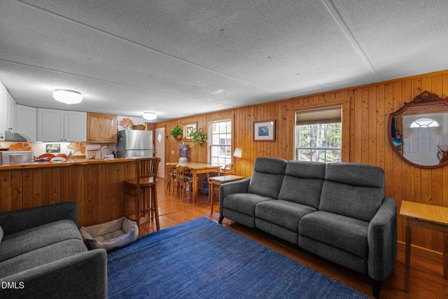 2073 N Pea Ridge Road, Pittsboro, NC 27312