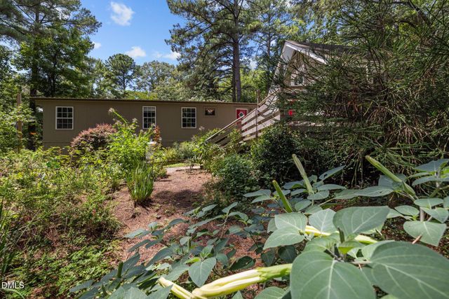 2073 N Pea Ridge Road, Pittsboro, NC 27312