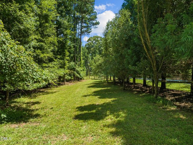 2073 N Pea Ridge Road, Pittsboro, NC 27312