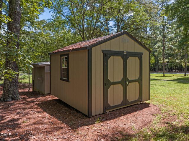 2073 N Pea Ridge Road, Pittsboro, NC 27312