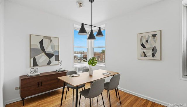 210-15 23rd Avenue 3F, Bayside, NY 11360