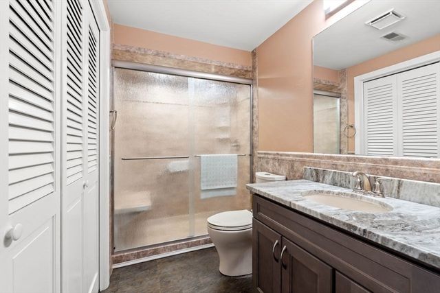 67 Randolph Dr 67, Tewksbury, MA 01876