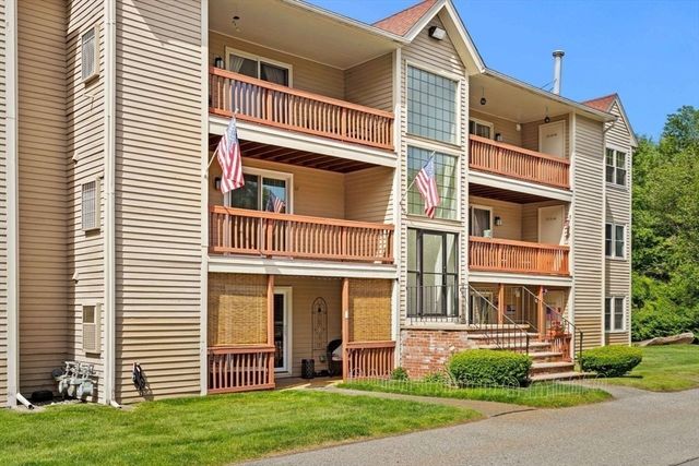67 Randolph Dr 67, Tewksbury, MA 01876