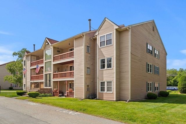 67 Randolph Dr 67, Tewksbury, MA 01876