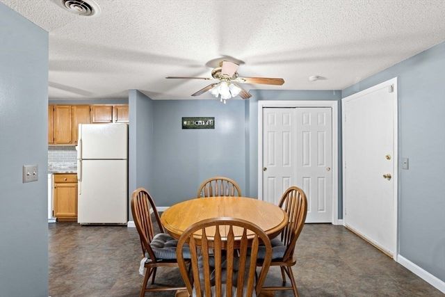 67 Randolph Dr 67, Tewksbury, MA 01876