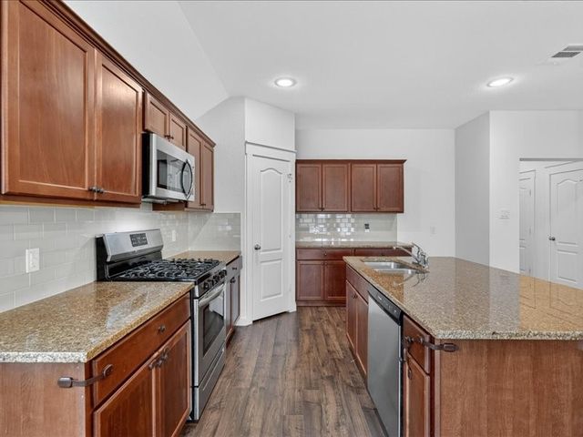 4218 Bullock Lane, Forney, TX 75126