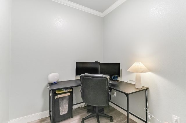 216 Enclave DR, Kingsland, TX 78639