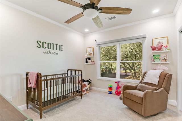 216 Enclave DR, Kingsland, TX 78639
