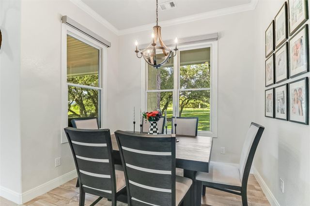 216 Enclave DR, Kingsland, TX 78639