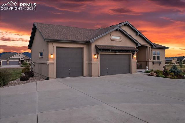 3718 Sky Rim Court, Colorado Springs, CO 80908