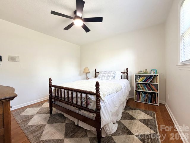 165 Northwest Road, Hickory, NC 28601