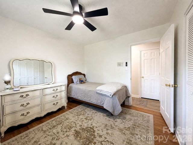 165 Northwest Road, Hickory, NC 28601