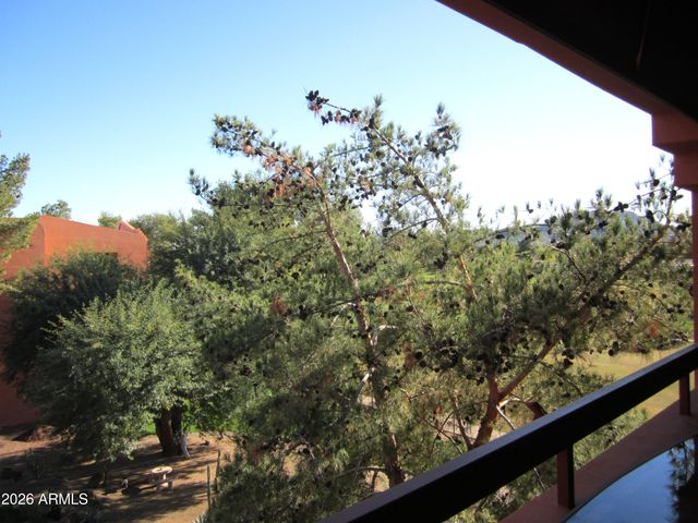 4303 E CACTUS Road 423, Phoenix, AZ 85032