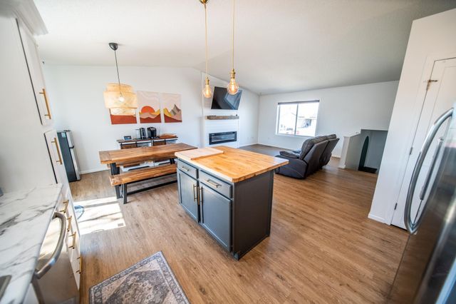 5944 Belfry Ln NW, Rochester, MN 55901