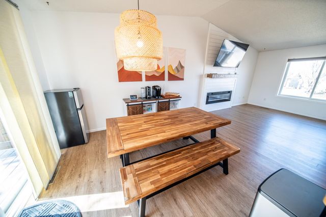 5944 Belfry Ln NW, Rochester, MN 55901