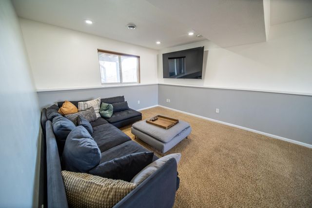 5944 Belfry Ln NW, Rochester, MN 55901