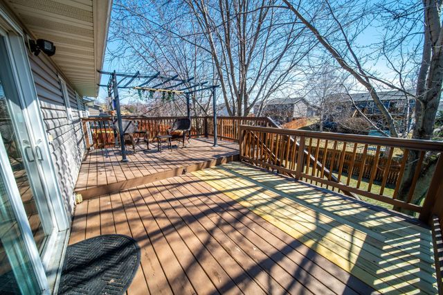 5944 Belfry Ln NW, Rochester, MN 55901