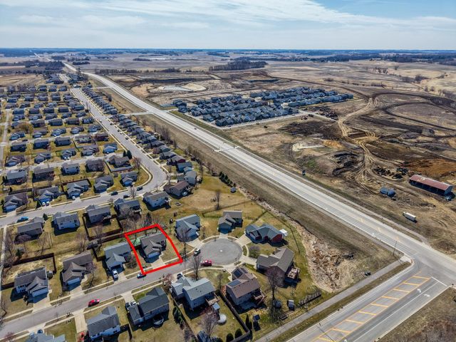 5944 Belfry Ln NW, Rochester, MN 55901